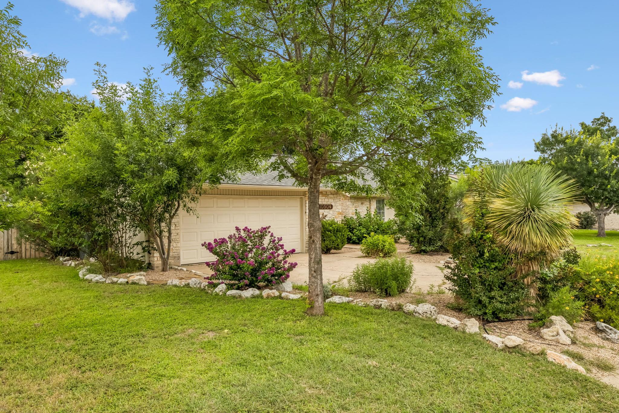 10504 Wagon Gap DR — photo 3