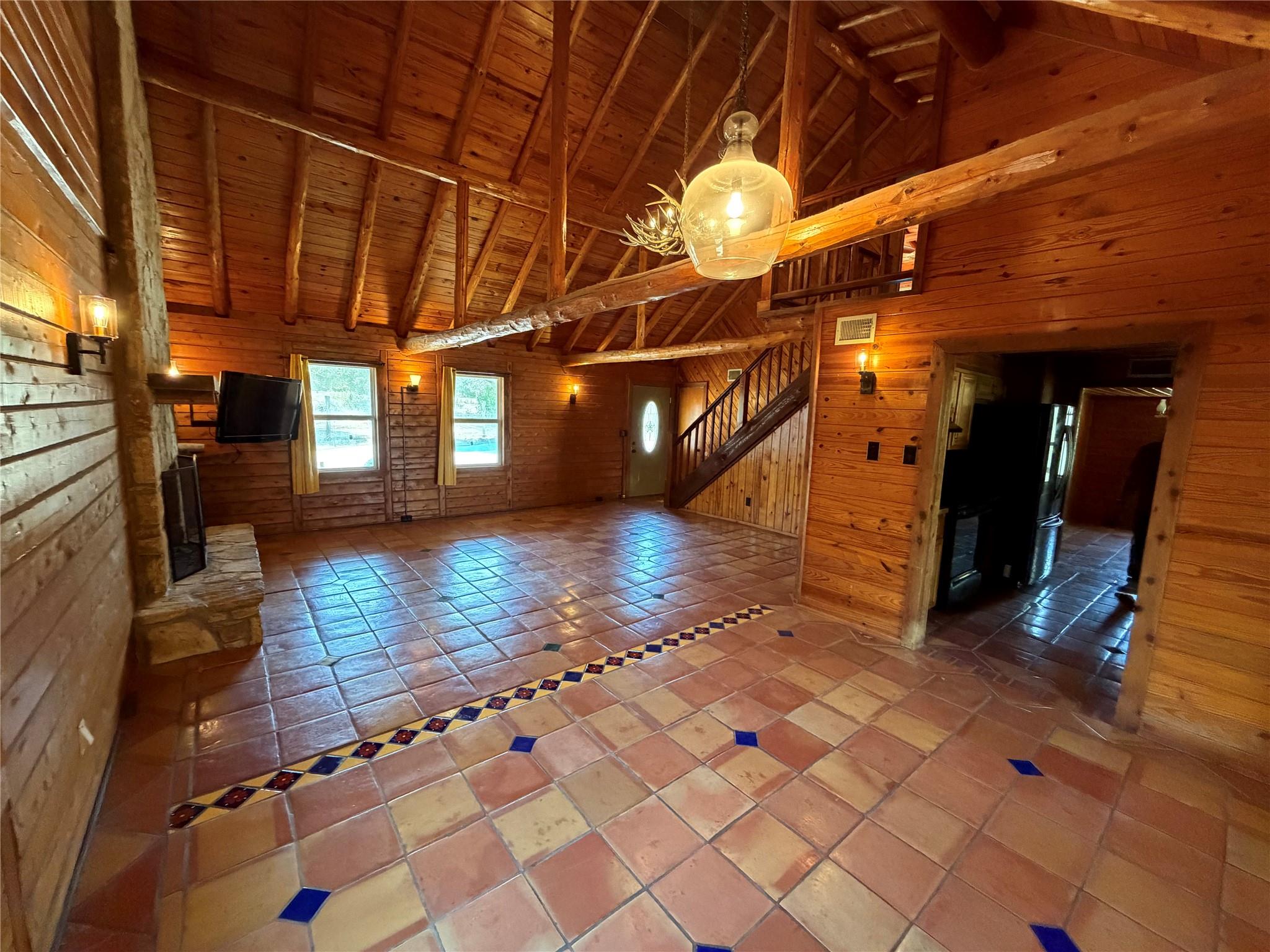 1215 Agarita DR — photo 3