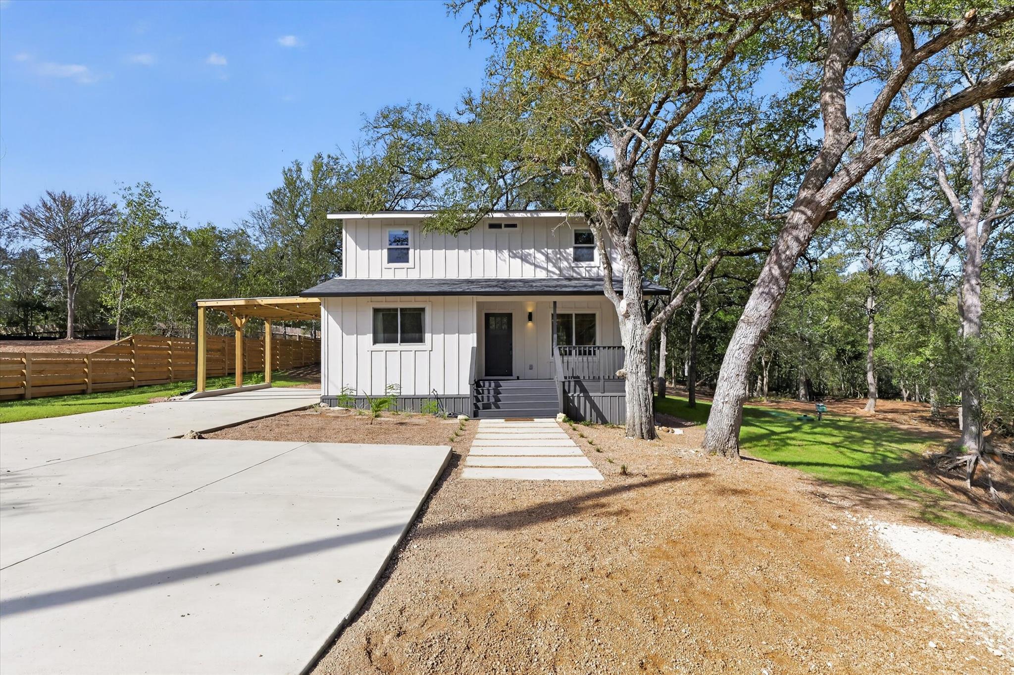 182 Helemano DR — photo 4
