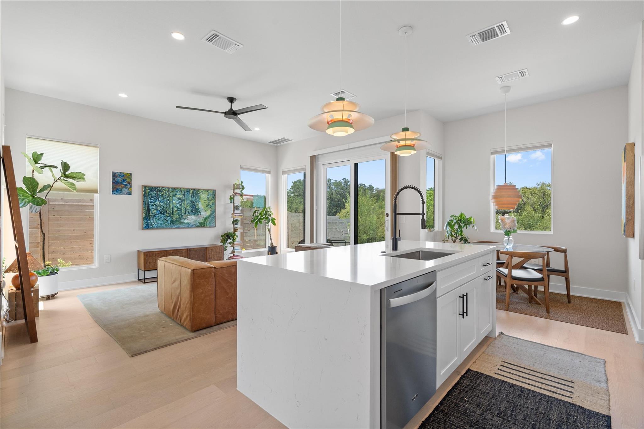 2720 Bristol DR #2 — photo 3
