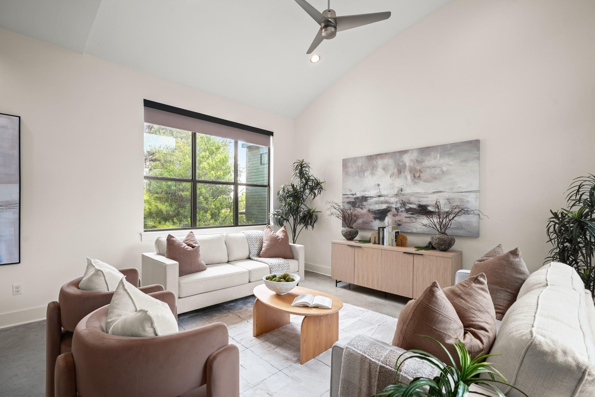 1012 Harwood PL #A — photo 4