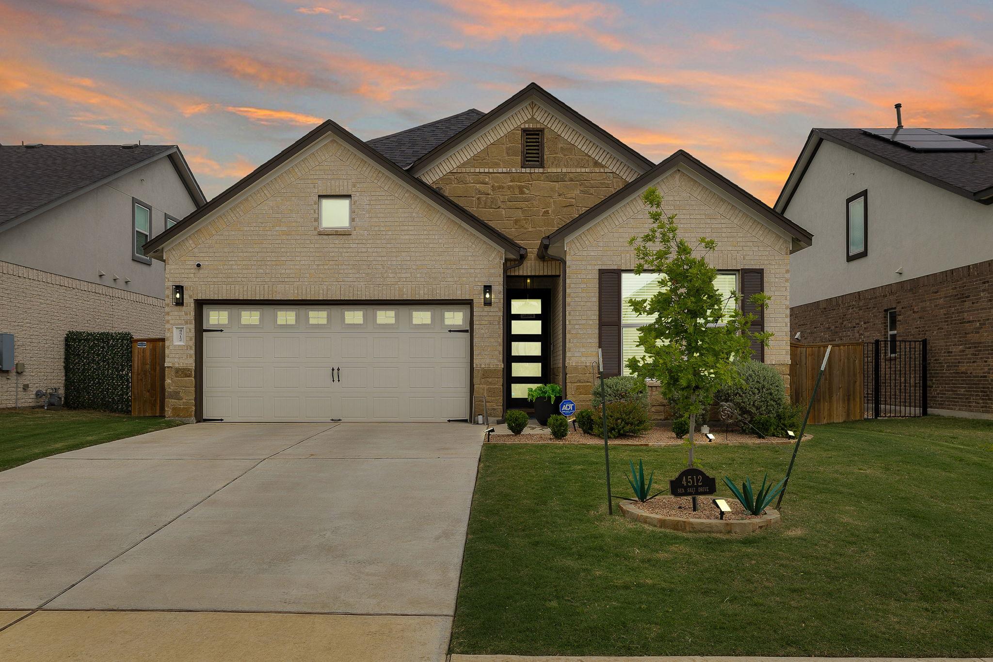 4512 Sea Salt DR