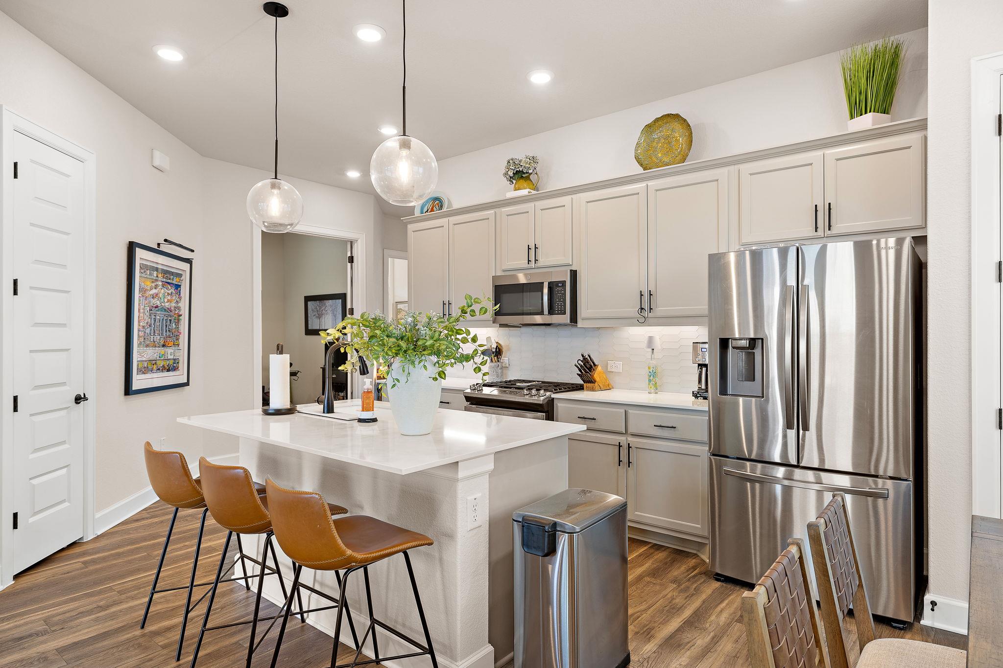 4512 Sea Salt DR — photo 3
