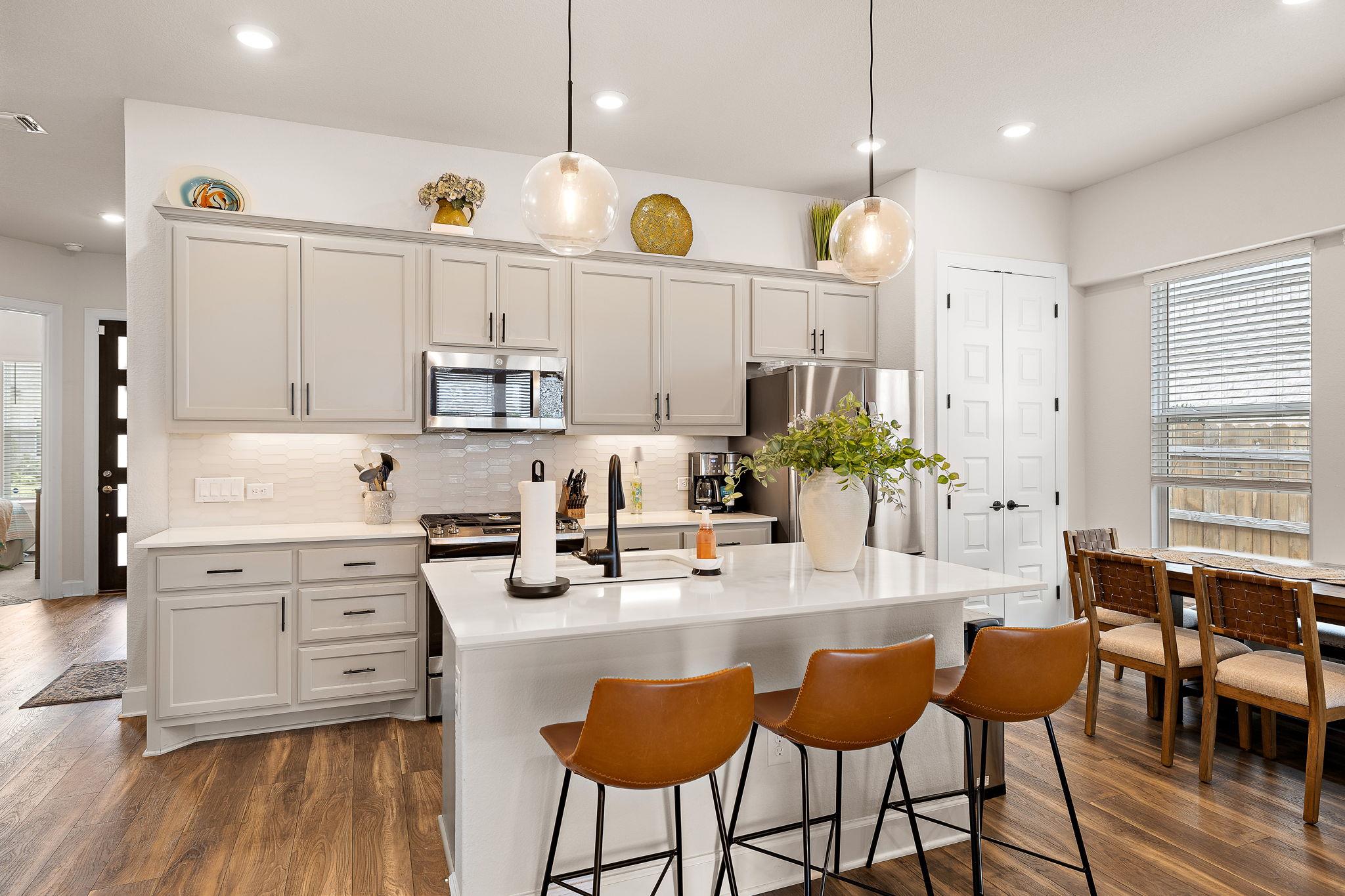 4512 Sea Salt DR — photo 5