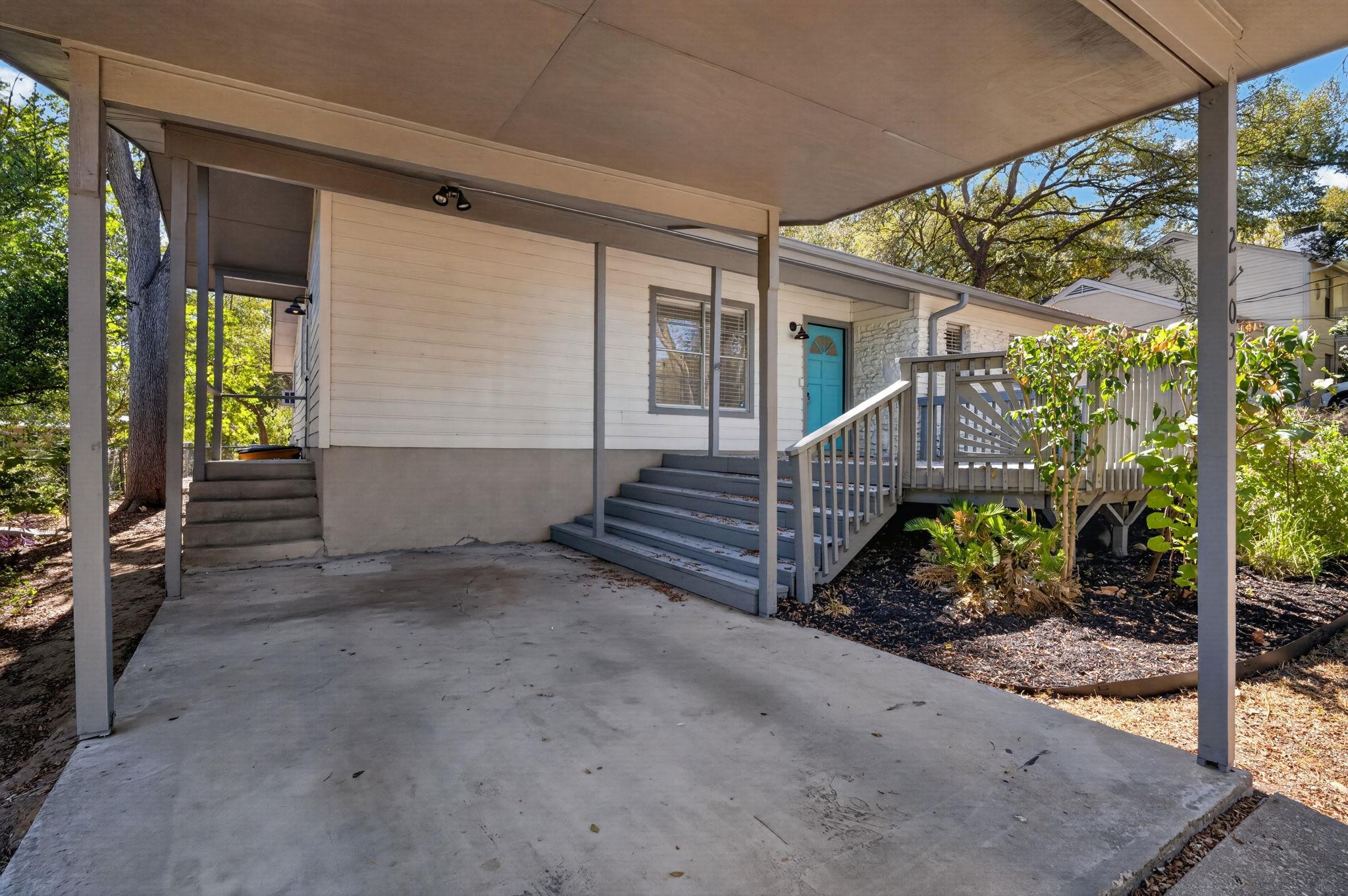 2703 Princeton DR — photo 3