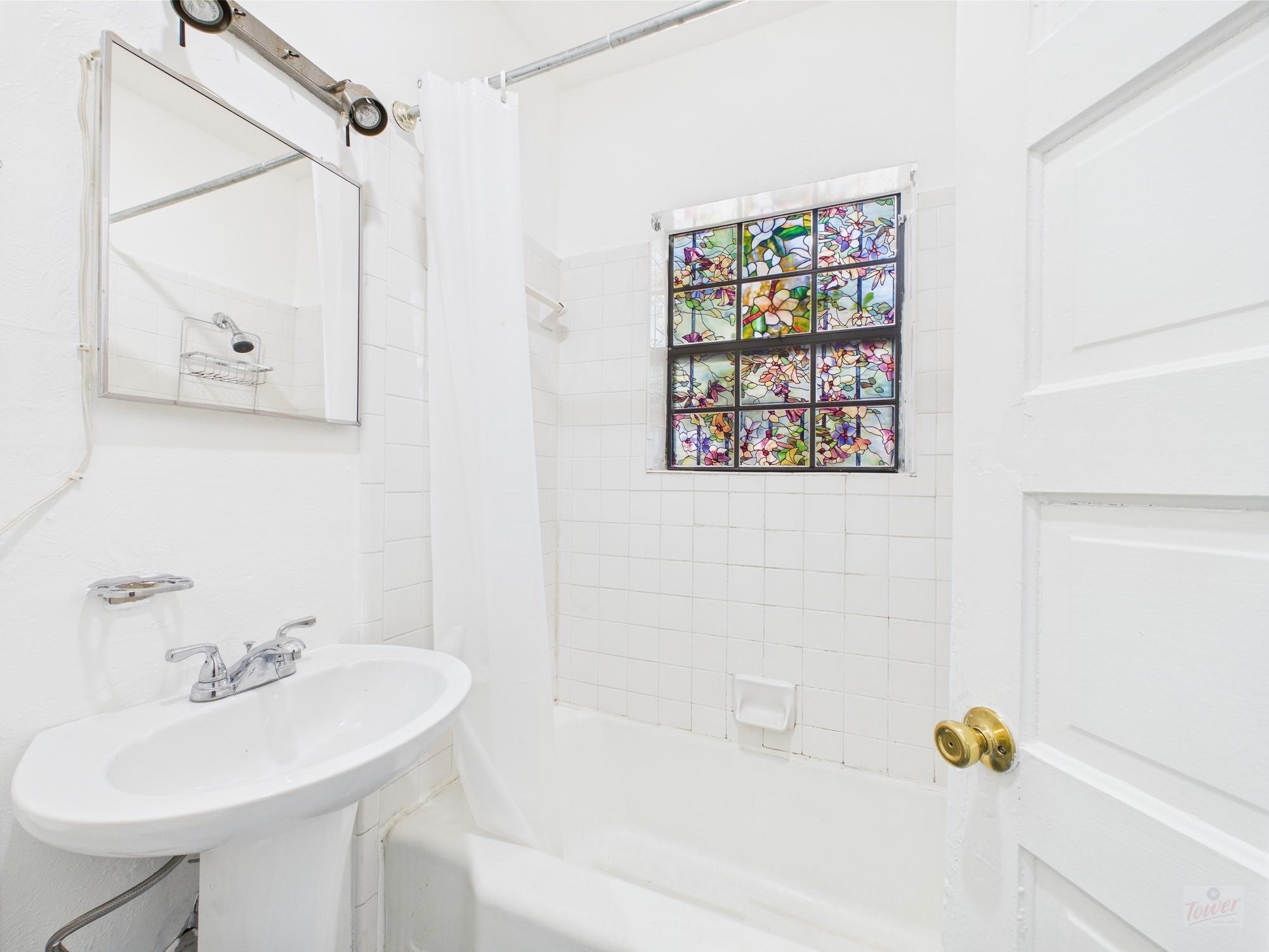 3006 Duval Street #8 — photo 4