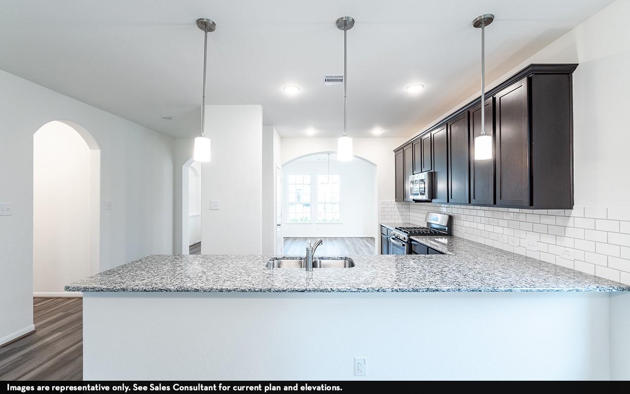 802 Kapok ST — photo 3