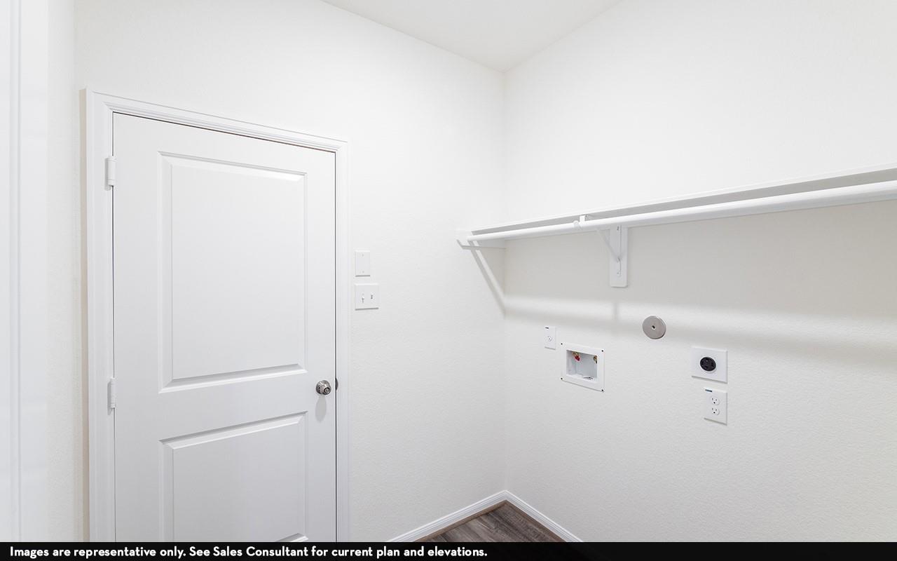 802 Kapok ST — photo 5