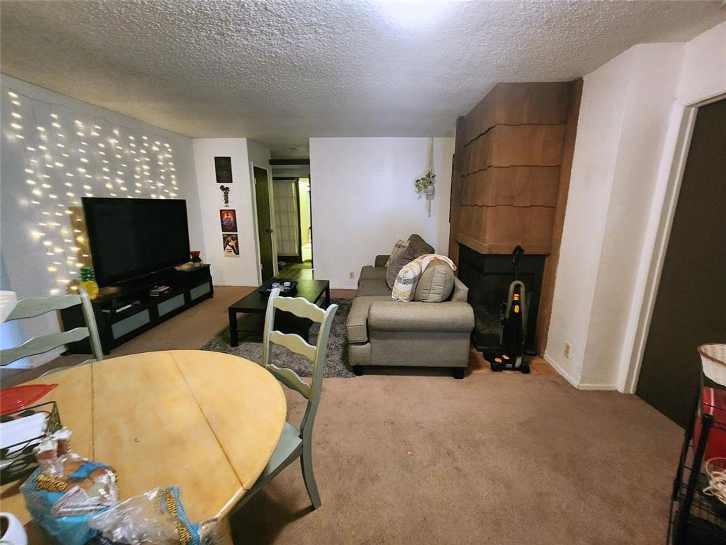 701 25th ST #8 — photo 3