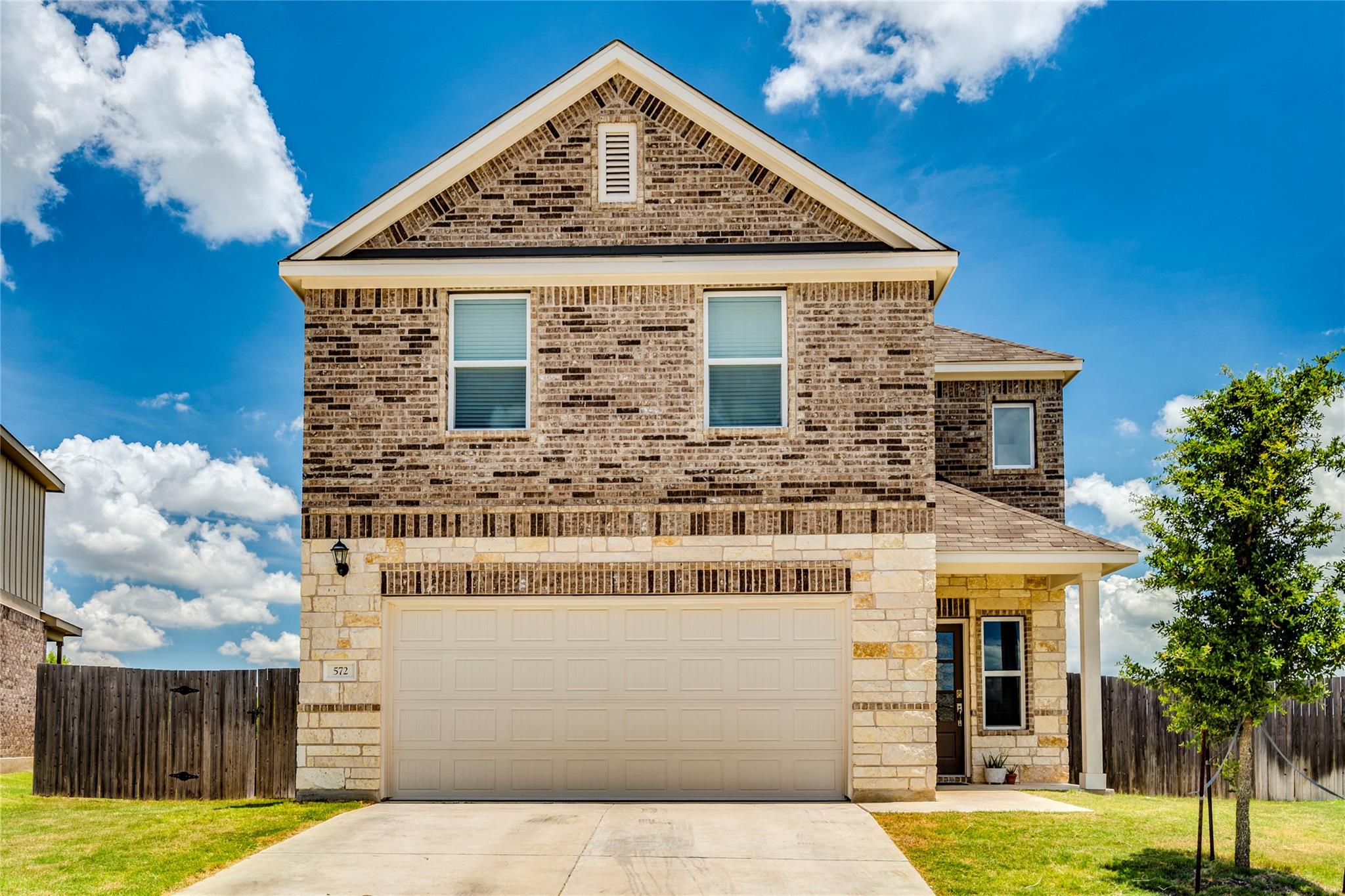 572 Pepperbark LOOP