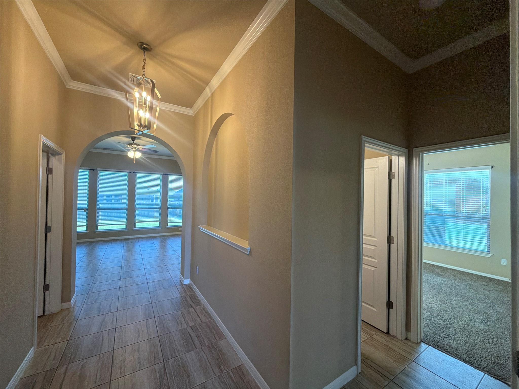 516 Wyndcrest DR — photo 4