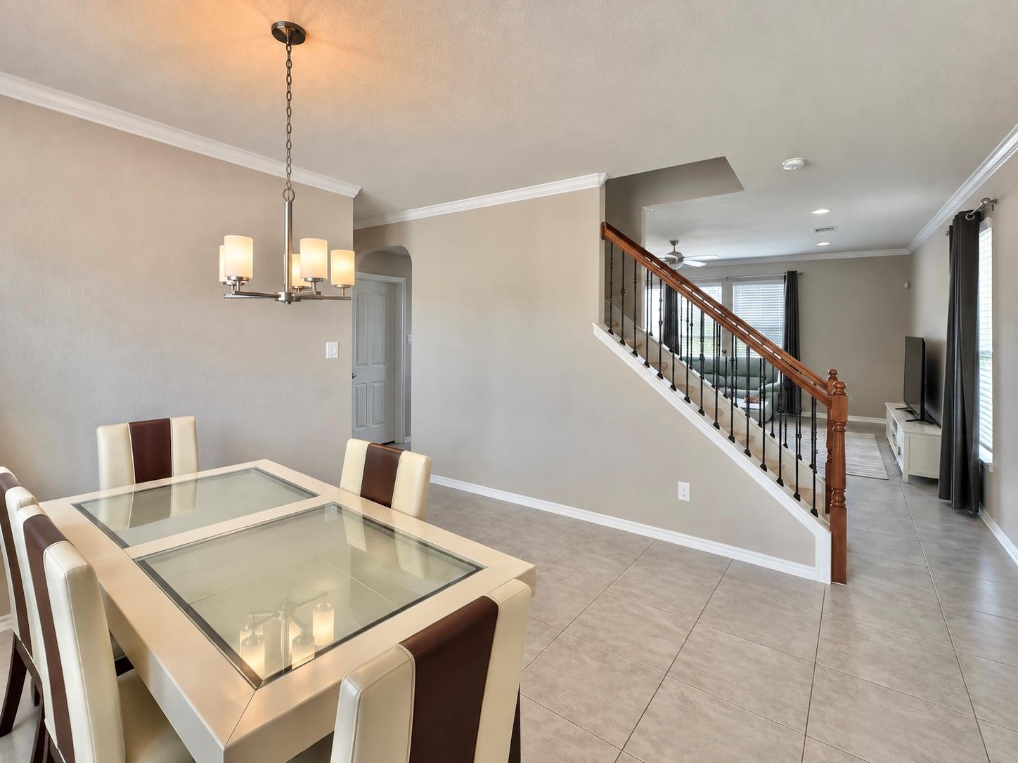 310 Kaden Prince DR — photo 4