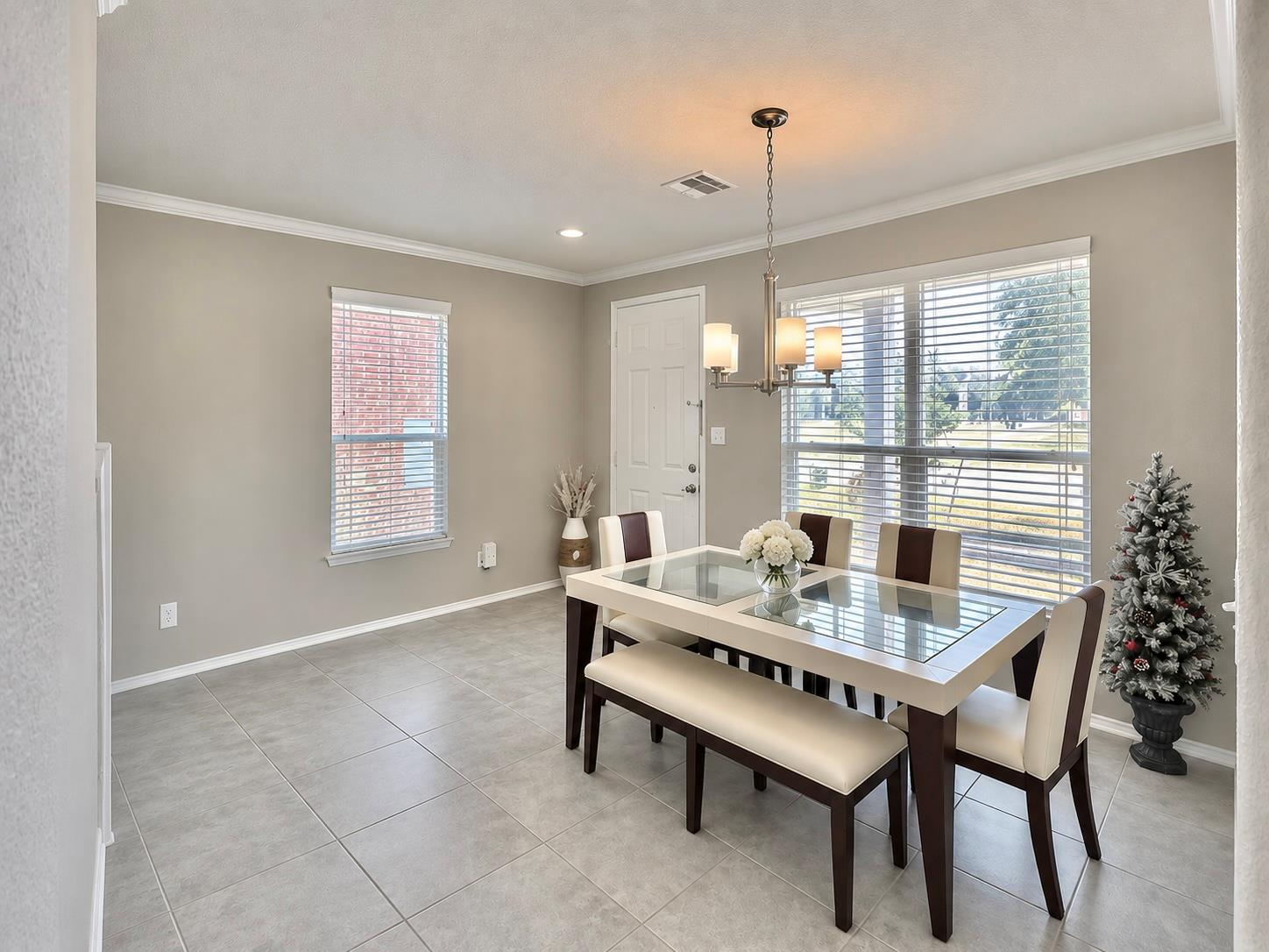 310 Kaden Prince DR — photo 5