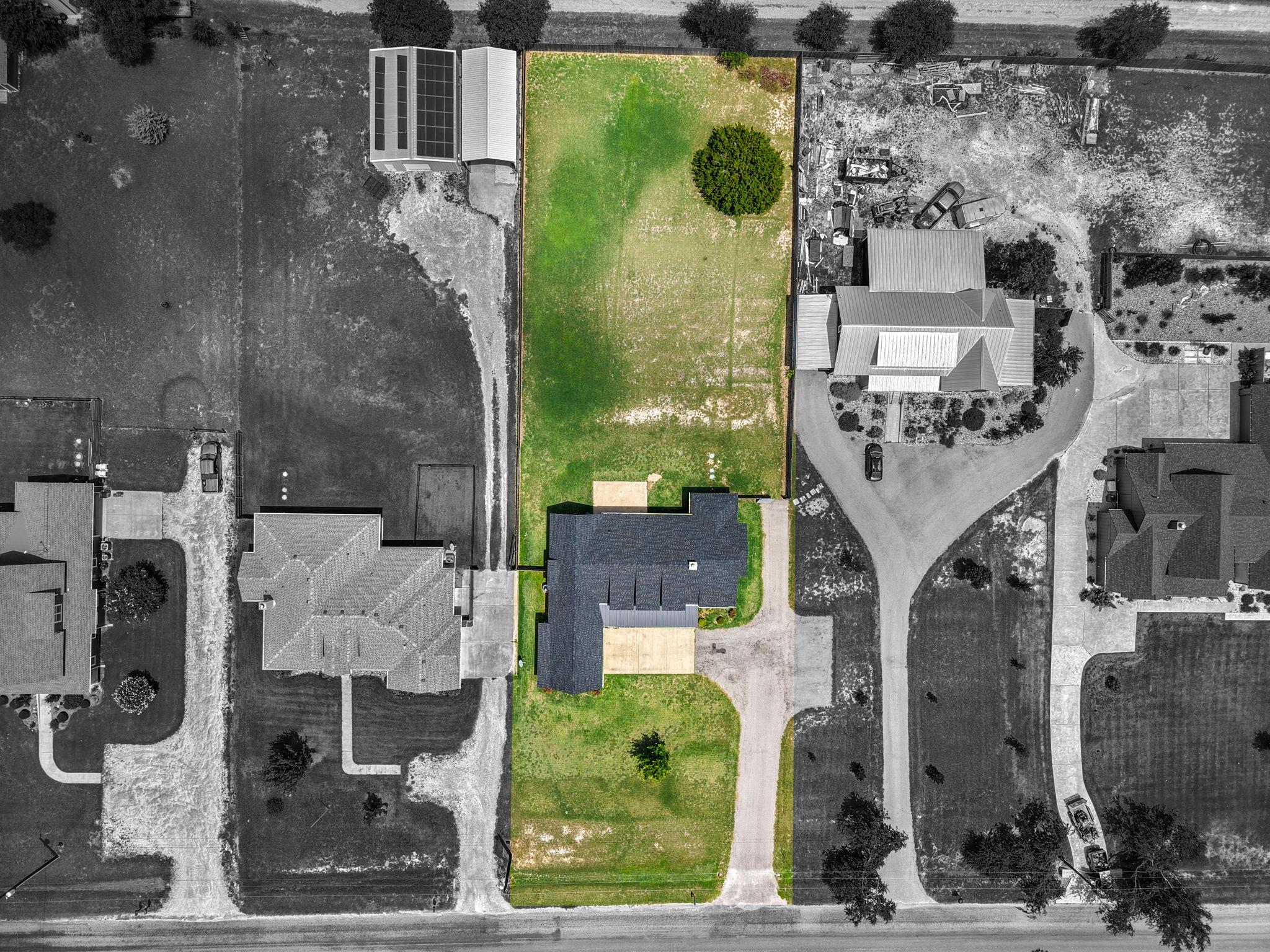 4412 Cedar Creek RD — photo 3