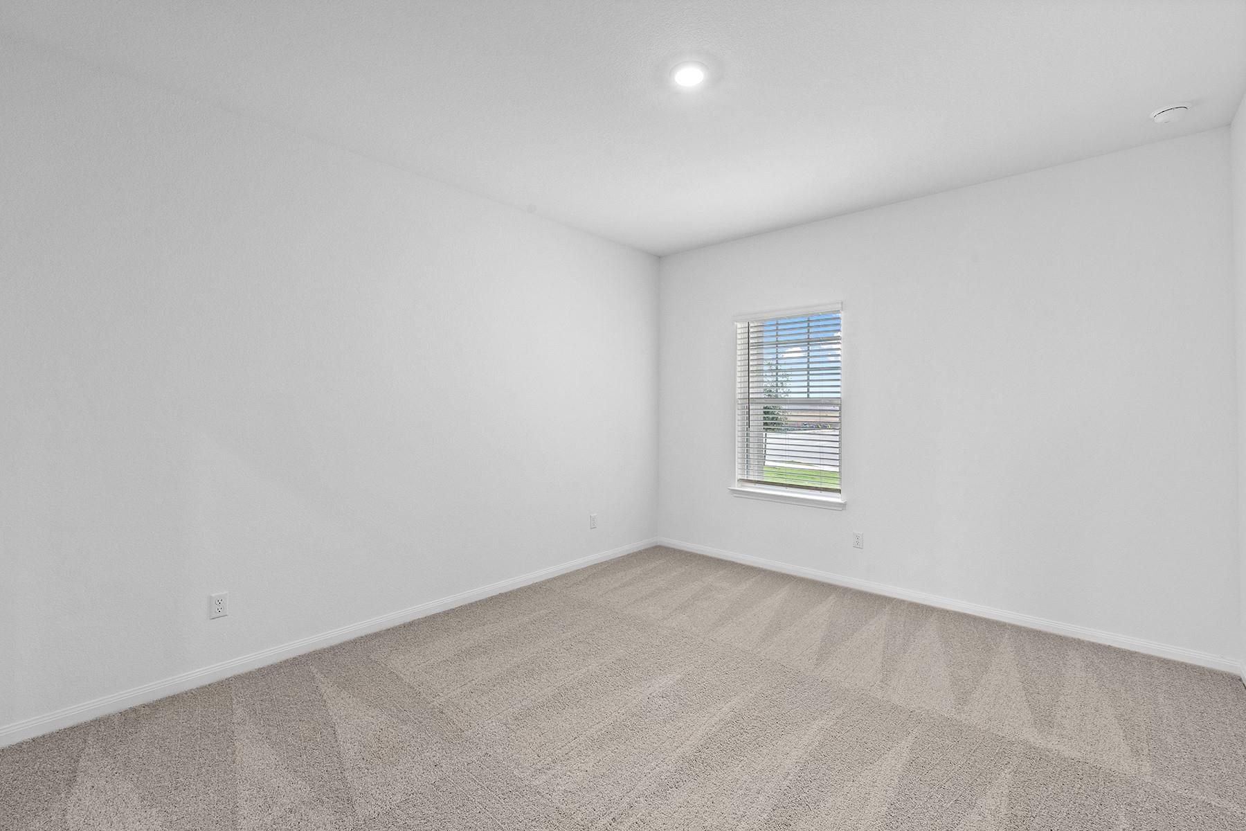209 Paradise Canyon DR — photo 4