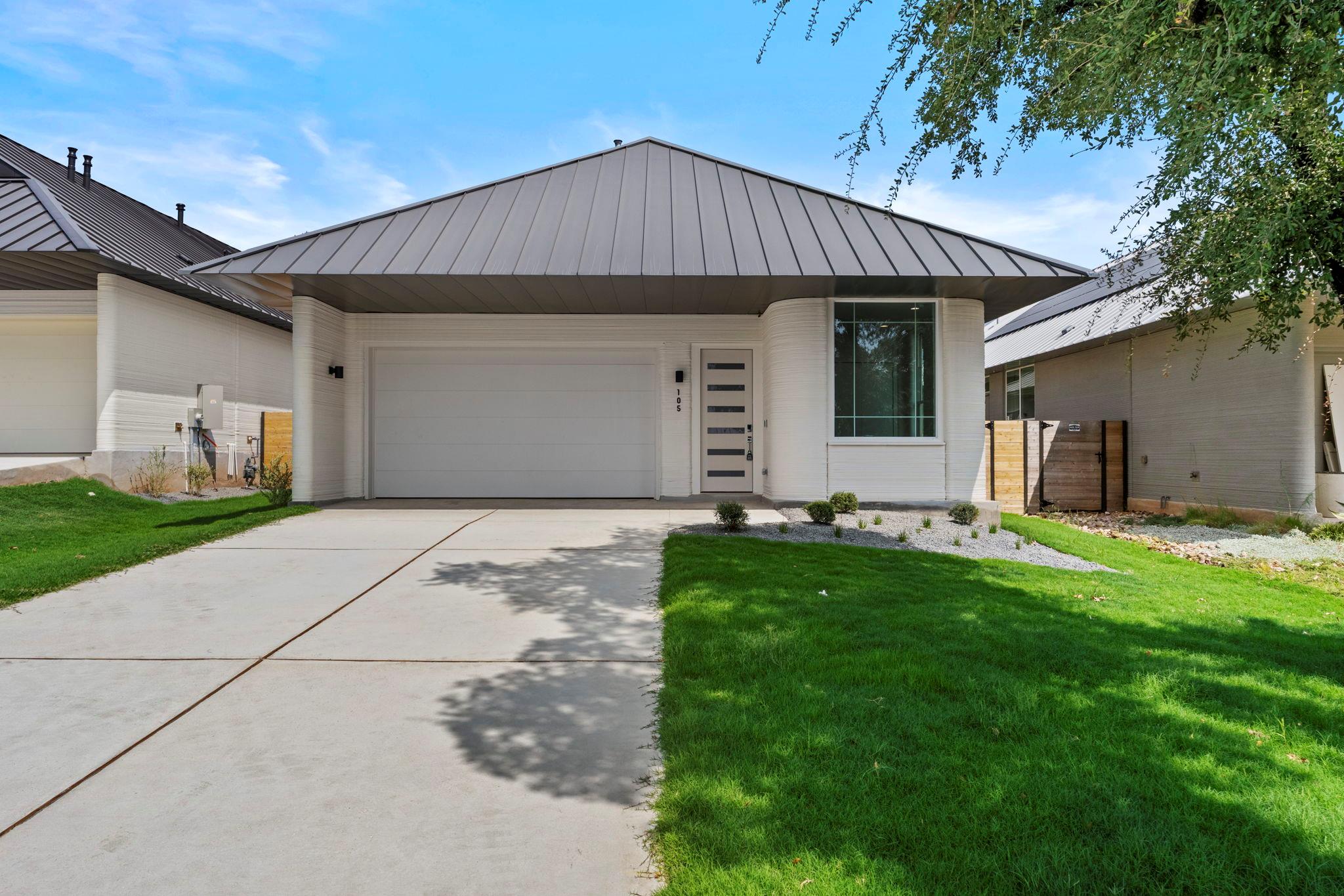 105 Rough Creek RD