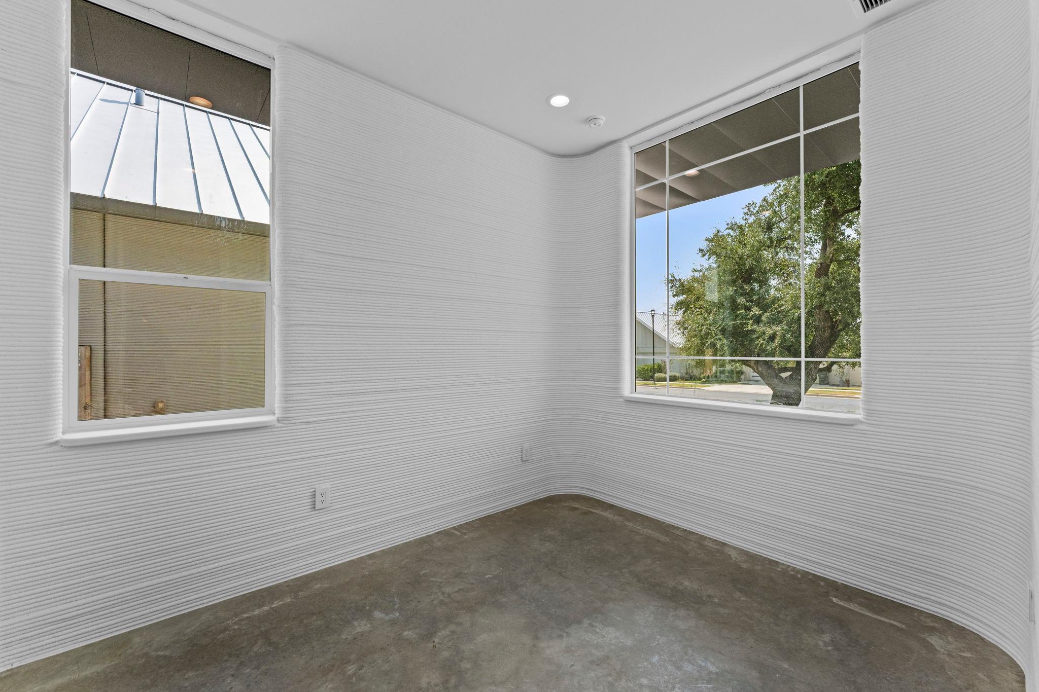 105 Rough Creek RD — photo 5