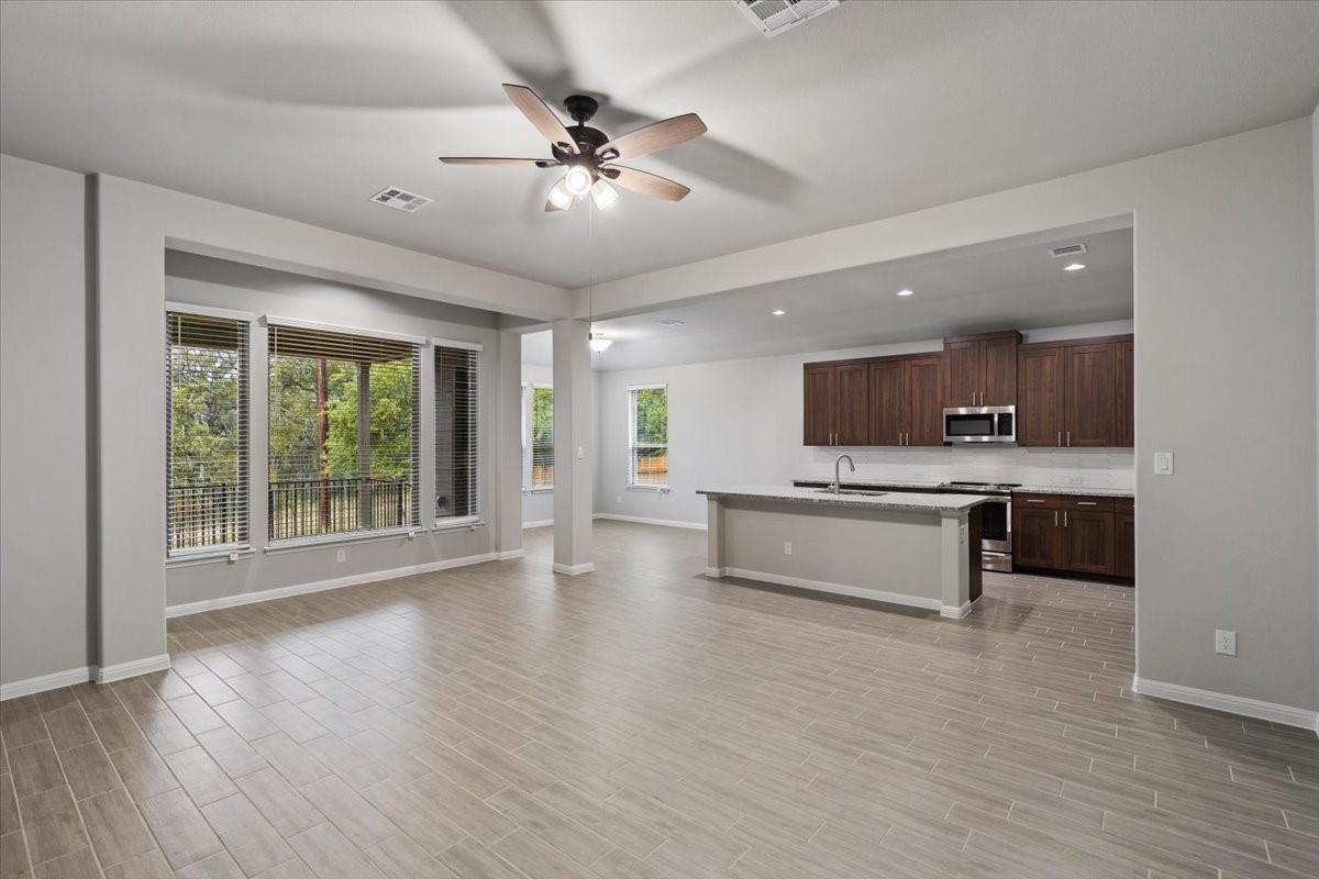 140 Scenic Hills CIR — photo 4