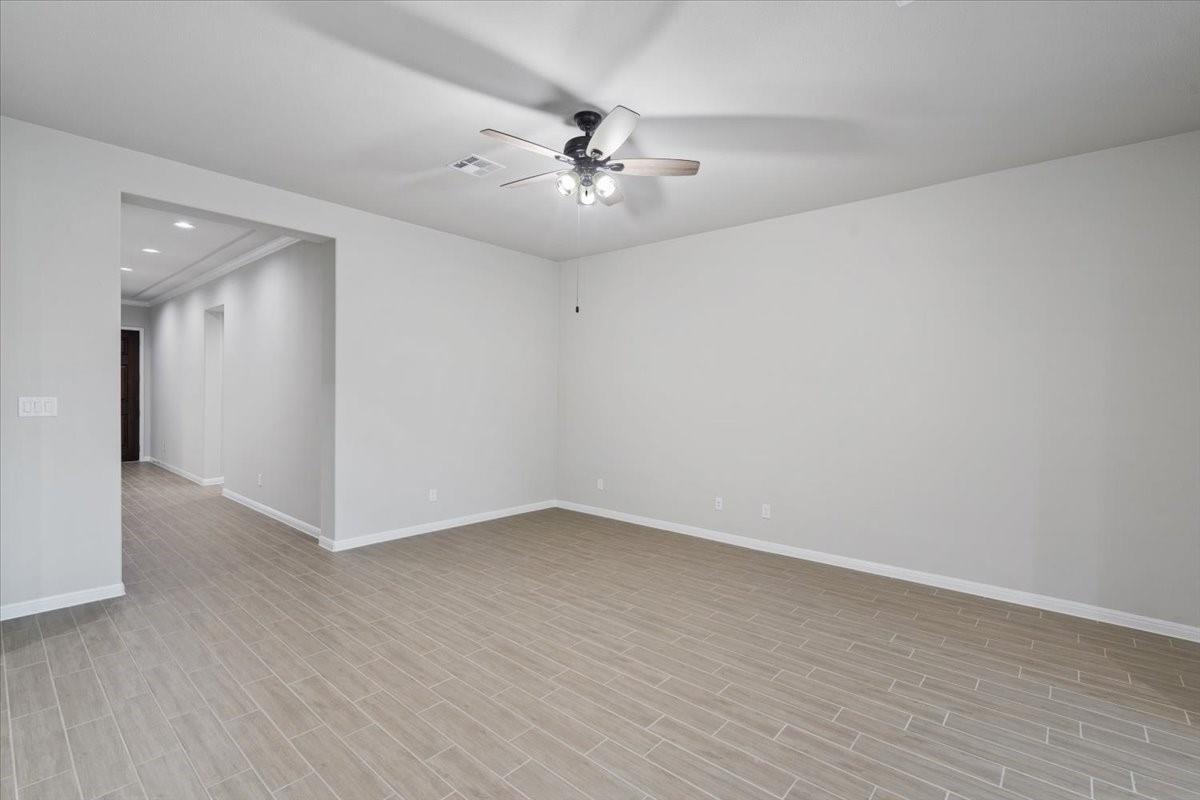 140 Scenic Hills CIR — photo 5