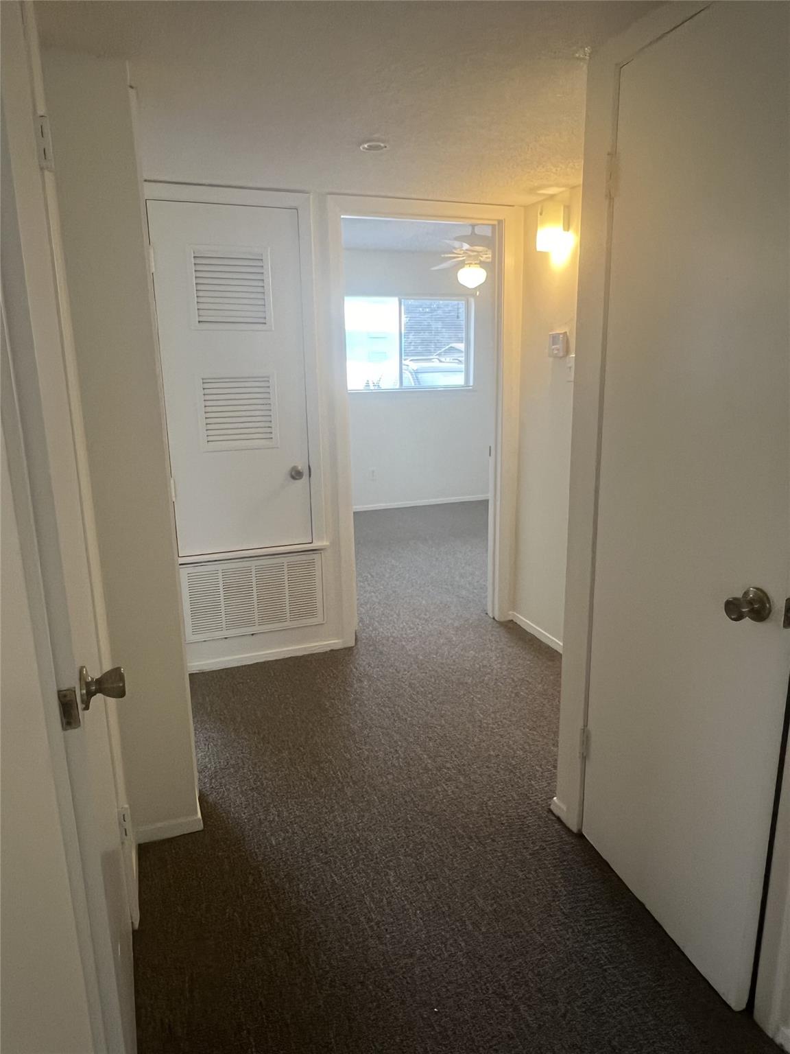 1501 North Loop BLVD #106 — photo 5