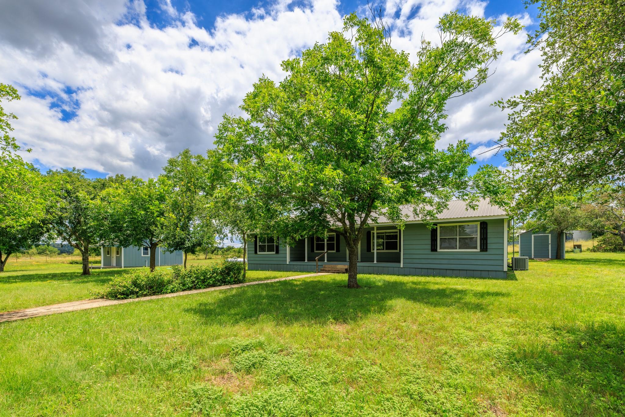 341 River View RD — photo 4