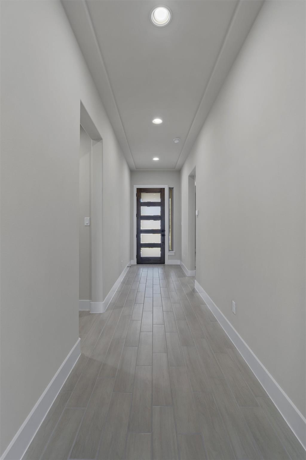 228 Scenic Hills CIR — photo 3