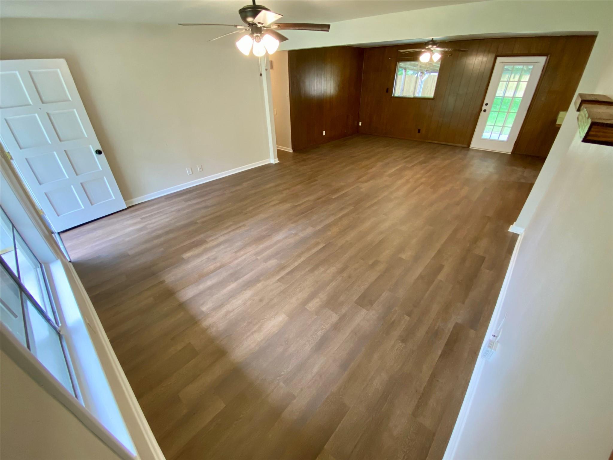 260 Bradford DR — photo 5