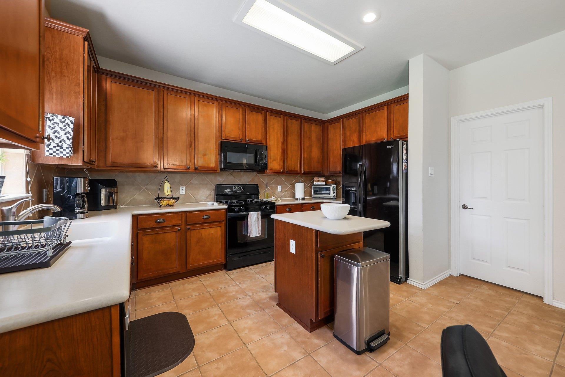 11508 Staked Plains DR #5 — photo 4